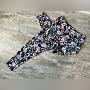 Vera Bradley Rosa Camo Leggings Floral Yoga Pants Size XL